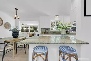 20915 W Richmond Rd, Bothell, WA 98021 - Photo 9