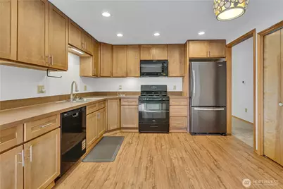4038 169th Avenue SE, Bellevue, WA 98008 - Photo 13