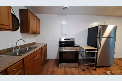 920 Highland Avenue #A, Bremerton, WA 98337 - Photo 13