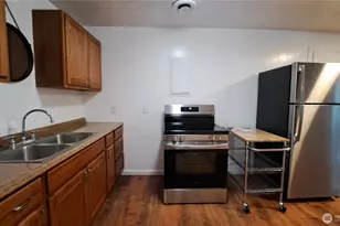 920 Highland Ave, Bremerton, WA 98337 - Photo 13