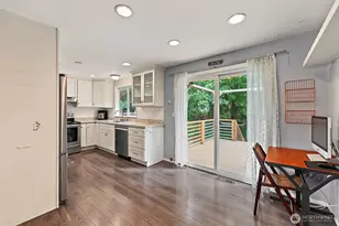 6873 Helena Dr NE, Bremerton, WA 98311 - Photo 11