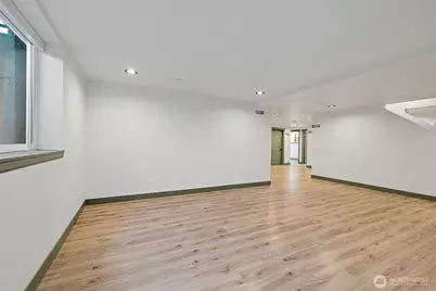 1008 E Guiberson Street, Kent, WA 98030 - Photo 17