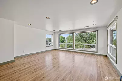 1008 E Guiberson Street, Kent, WA 98030 - Photo 3