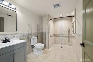 1008 E Guiberson St, Kent, WA 98030 - Photo 11