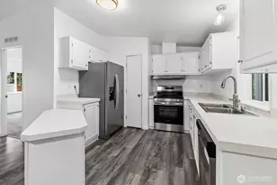 7712 203rd St Ct E, Spanaway, WA 98387 - Photo 9