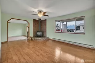 334 Pearl St, Buckley, WA 98321 - Photo 5