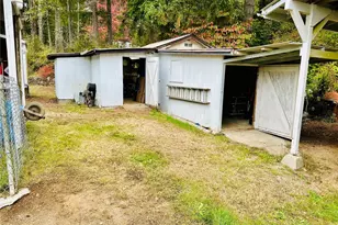 1231 E Island Lake Dr, Shelton, WA 98584 - Photo 11