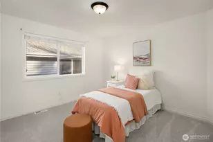 27022 SE 13th St, Sammamish, WA 98075 - Photo 25
