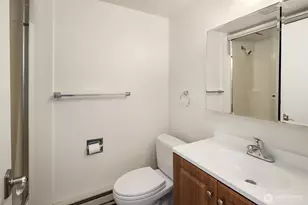 326 NE 50th St, Seattle, WA 98105 - Photo 21