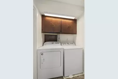 326 NE 50th Street, Seattle, WA 98105 - Photo 23