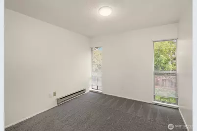 326 NE 50th Street, Seattle, WA 98105 - Photo 13