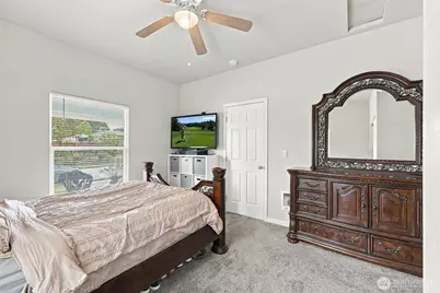 303 G Street SE, Auburn, WA 98002 - Photo 7