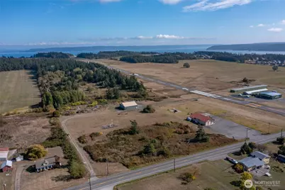 1180 Monroe Landing Road, Oak Harbor, WA 98277 - Photo 3