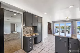 303 W Northshore Dr, Moses Lake, WA 98837 - Photo 13