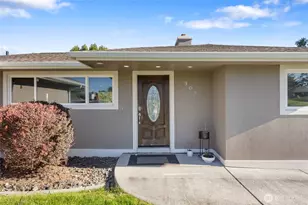 303 W Northshore Dr, Moses Lake, WA 98837 - Photo 3