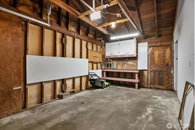 23007 63rd Avenue W, Mountlake Terrace, WA 98043 - Photo 25