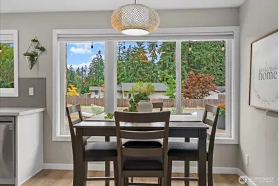 23007 63rd Avenue W, Mountlake Terrace, WA 98043 - Photo 9