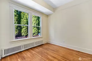 256 NE 50th St, Seattle, WA 98105 - Photo 25