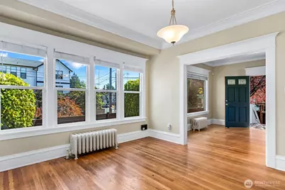 256 NE 50th Street, Seattle, WA 98105 - Photo 15