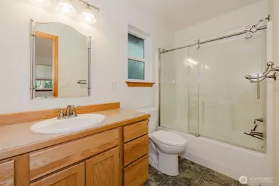 9535 Olalla Valley Road SE, Port Orchard, WA 98367 - Photo 17