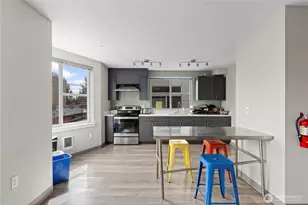 1811 20th Ave, Seattle, WA 98122 - Photo 33