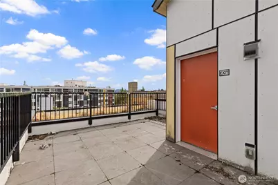 1811 20th Avenue, Seattle, WA 98122 - Photo 29