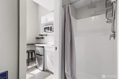1811 20th Avenue, Seattle, WA 98122 - Photo 21
