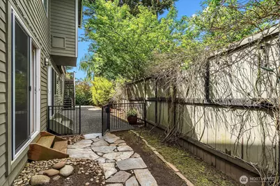 6308 110th Avenue NE, Kirkland, WA 98033 - Photo 23
