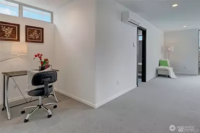 6546 24th Avenue NW, Seattle, WA 98117 - Photo 11