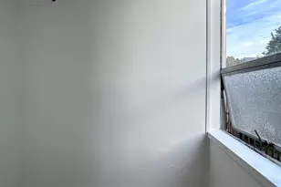 125 NE 52nd St, Seattle, WA 98105 - Photo 23