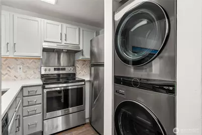 1153 N 198th Street #F101, Shoreline, WA 98133 - Photo 11