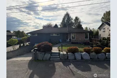 522 Hawthorne Street, Everett, WA 98201 - Photo 1