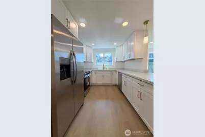 209 E 65th Street, Tacoma, WA 98404 - Photo 9