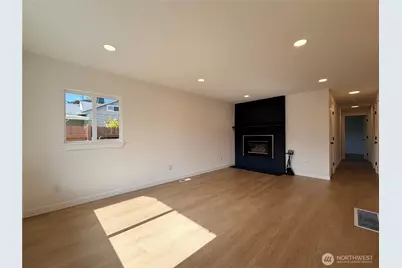 209 E 65th Street, Tacoma, WA 98404 - Photo 3