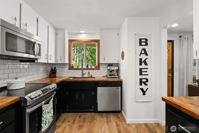 901 W Wyandotte Avenue, Shelton, WA 98584 - Photo 9