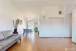 351 NE 15th Ave, Milton-Freewater, OR 97862 - Photo 5