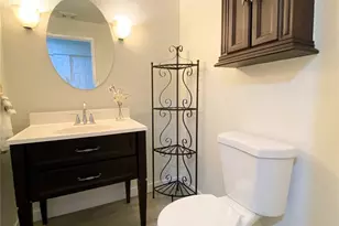 9302 Redmond Woodinville Rd NE, Redmond, WA 98052 - Photo 15