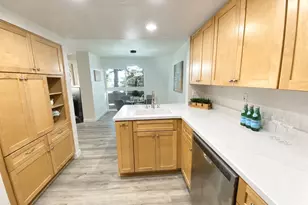9302 Redmond Woodinville Rd NE, Redmond, WA 98052 - Photo 21