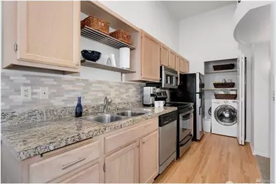 3028 Western Avenue #309, Seattle, WA 98121 - Photo 3