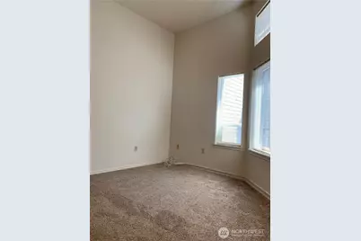 3028 Western Avenue #309, Seattle, WA 98121 - Photo 5