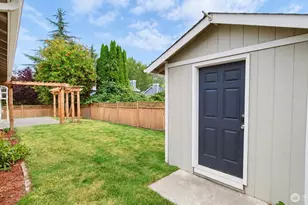 11945 SE 260th Pl, Kent, WA 98030 - Photo 17