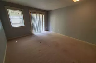 326 Queen Anne Ave N, Seattle, WA 98109 - Photo 7