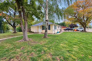 403 Main St, Oroville, WA 98844 - Photo 23