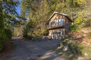 2111 Dellesta Dr, Bellingham, WA 98226 - Photo 1