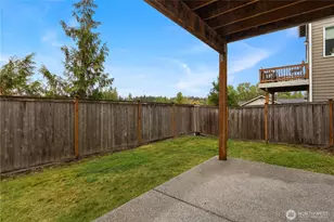 8240 NE 196th St, Kenmore, WA 98028 - Photo 29