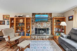218 S 317th Pl, Federal Way, WA 98003 - Photo 3