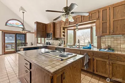 201 Columbia Avenue, Coulee Dam, WA 99116 - Photo 17