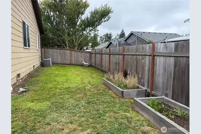 5755 122nd Place NE, Marysville, WA 98271 - Photo 5