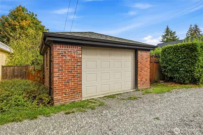 1910 N Union Avenue, Tacoma, WA 98406 - Photo 31