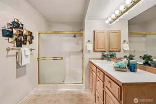 22535 SE Highland Cir, Issaquah, WA 98029 - Photo 29